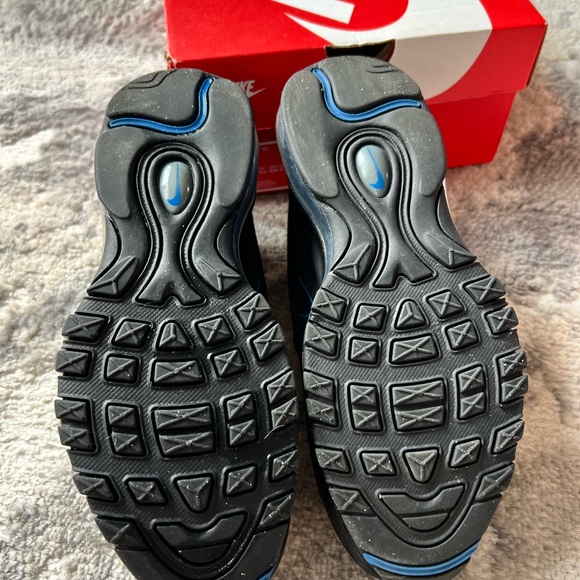 Youth Nike Black and Maria Blue Air Max 97 - Picture 4 of 6